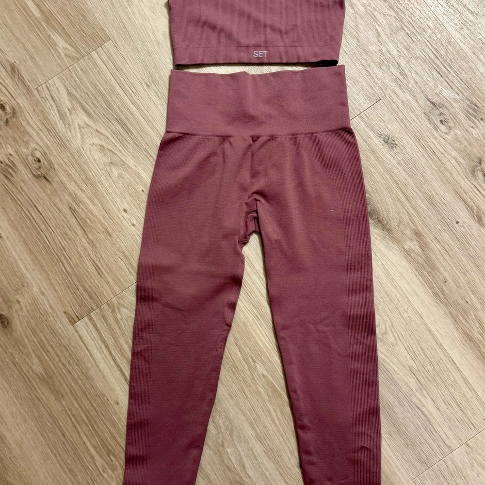 SET Active Dusty Rose Activewear set Size S